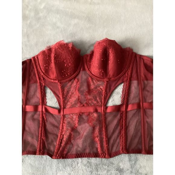 Victoria Secret Corset - Picture 10 of 13
